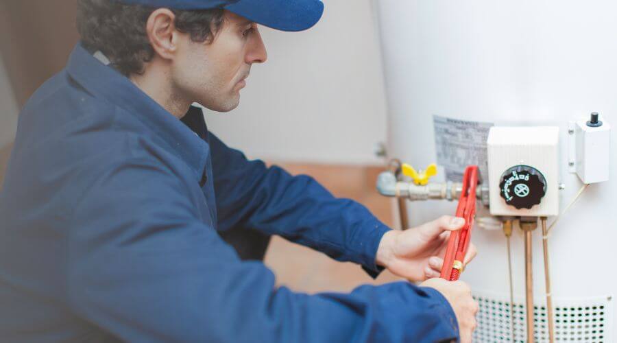 Local expert plumbing services in Blooming Grove, TX